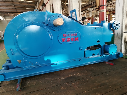 롱센 RS F-1300 1300HP 뚫기 진흙 펌프 API 7K 작업 압력 5000psi
