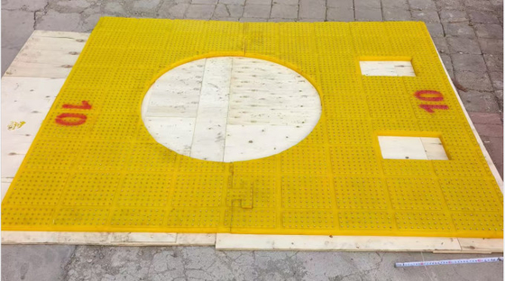 맞춤형 회전 테이블 안티 슬리드 매트 크기 2100X1600 MM 재료 PU 노란색 철톱